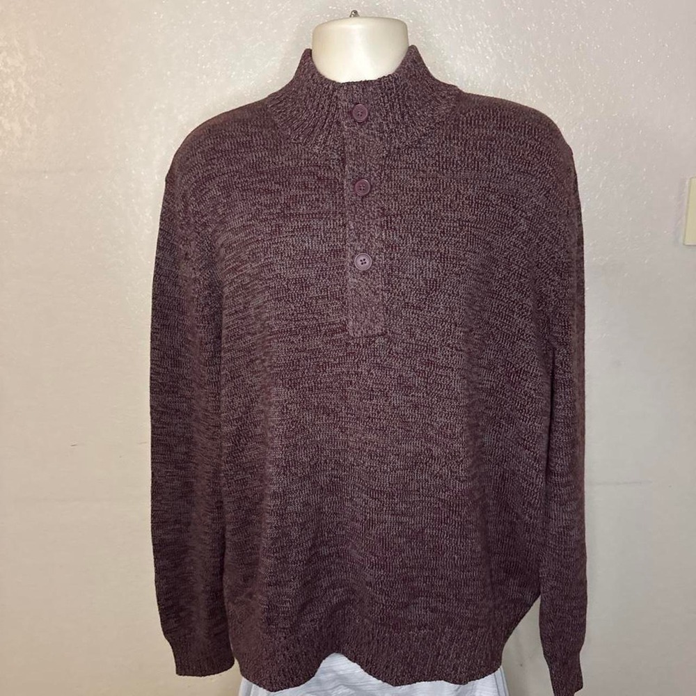 Men's vintage maroon quarter button up sweater